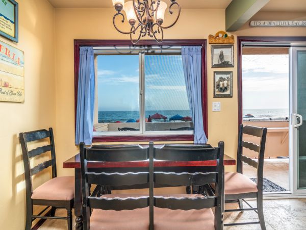 Santa Barbara County Condo 990769
