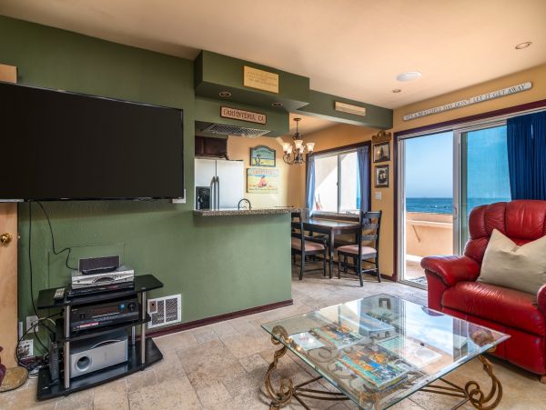 Santa Barbara County Condo 990769