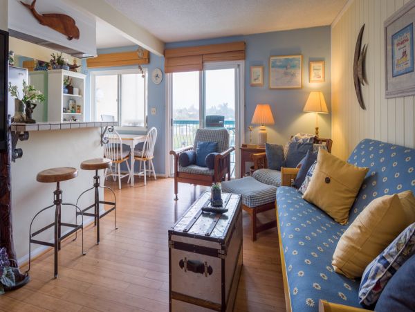 Santa Barbara County Condo 990770