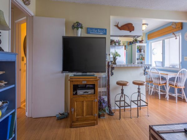 Santa Barbara County Condo 990770