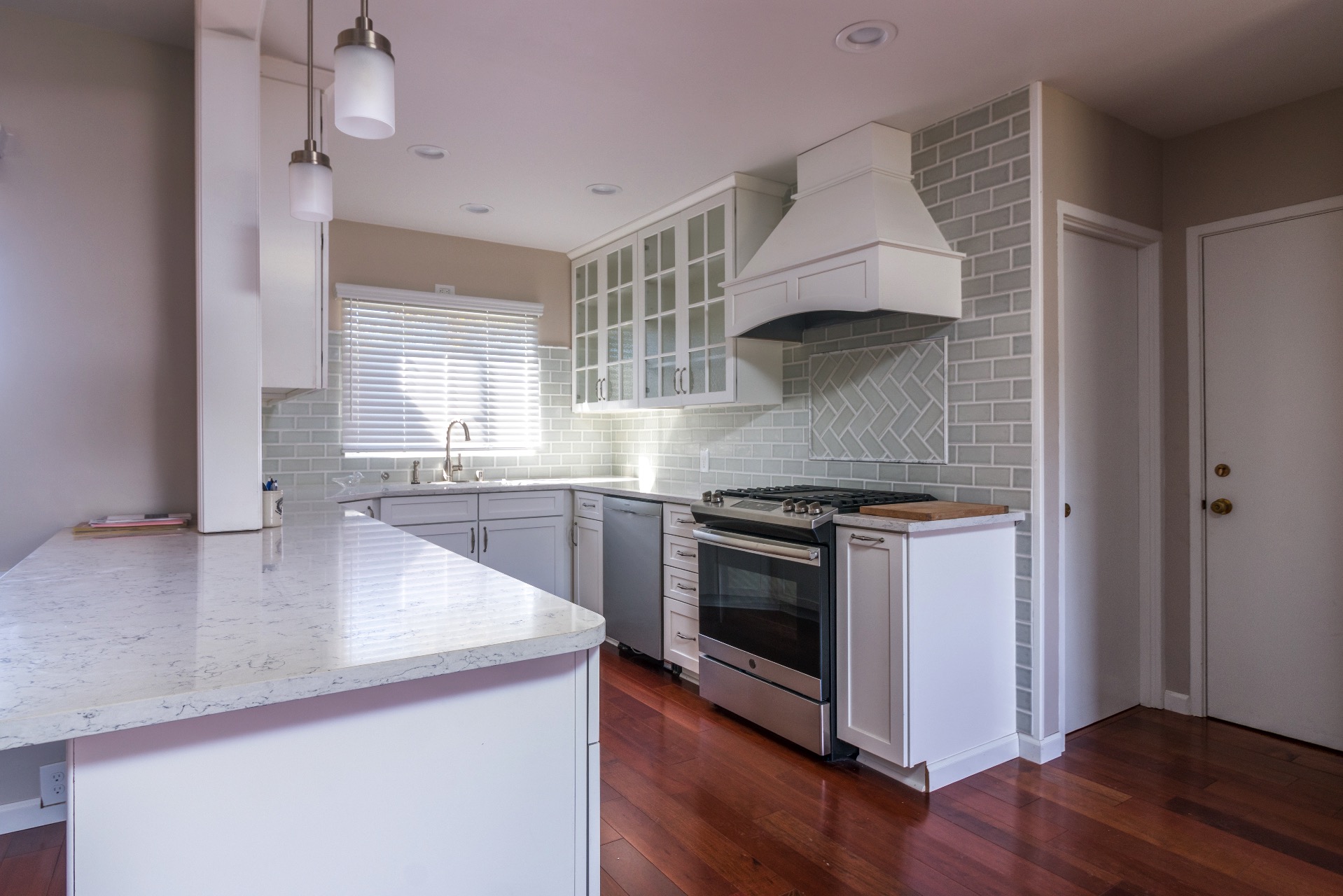 Santa Barbara County Home 990773