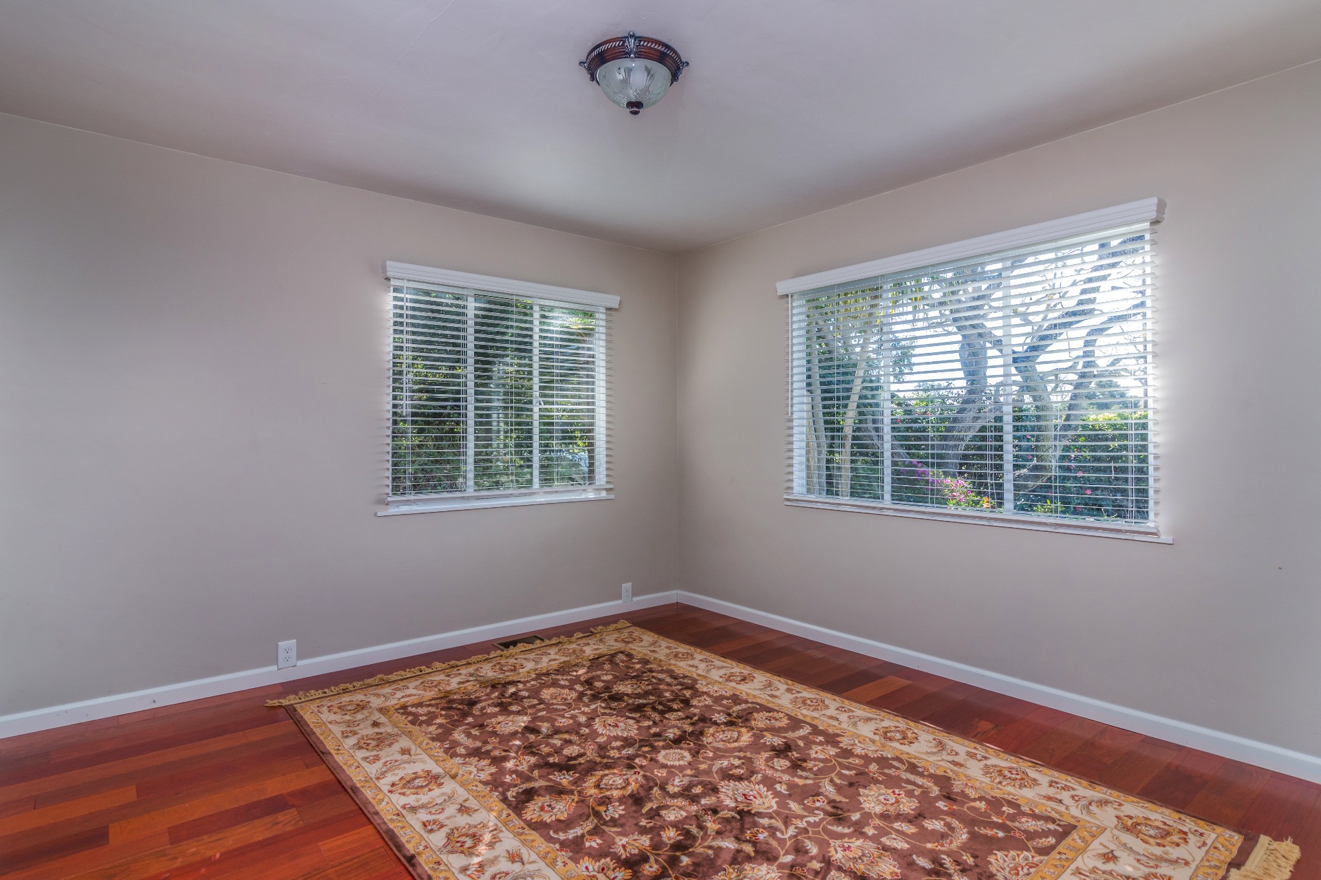 Santa Barbara County Home 990773