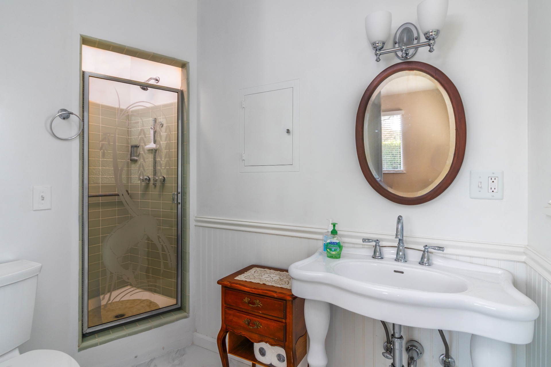 Santa Barbara County Home 990773