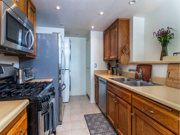Santa Barbara County Condo 990775