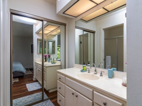 Santa Barbara County Condo 990775