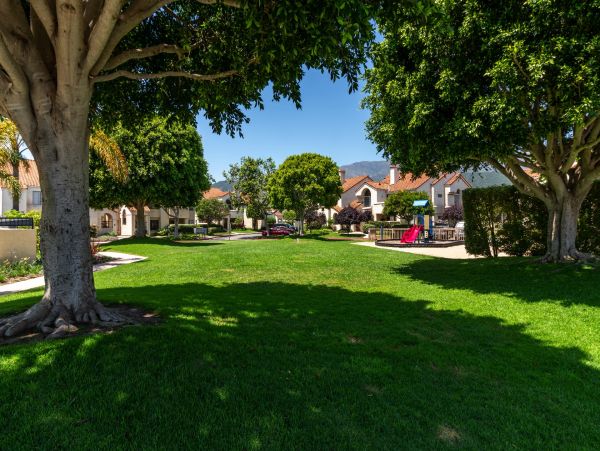 Santa Barbara County Condo 990775