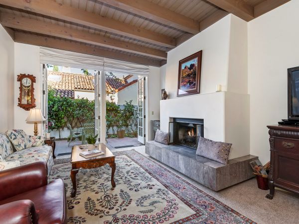 Santa Barbara County Home 990777