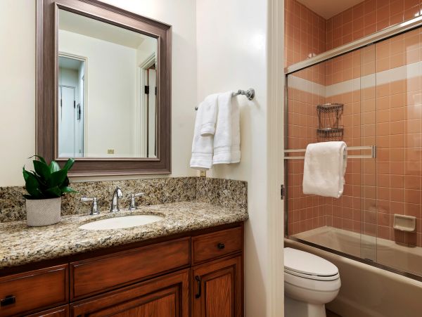 Santa Barbara County Home 990777