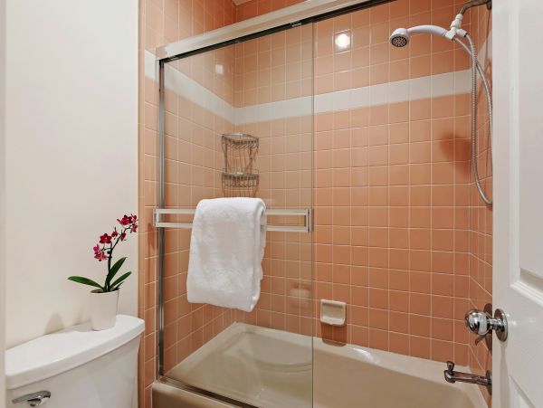 Santa Barbara County Home 990777