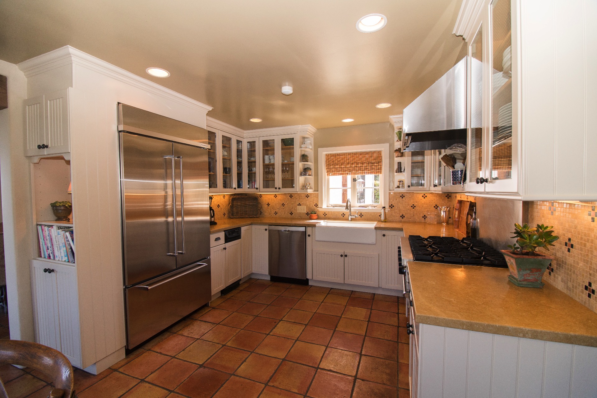 Santa Barbara County Home 990778