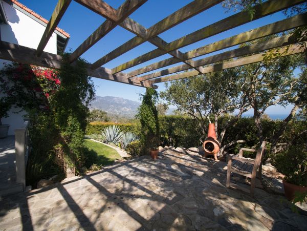 Santa Barbara County Home 990778