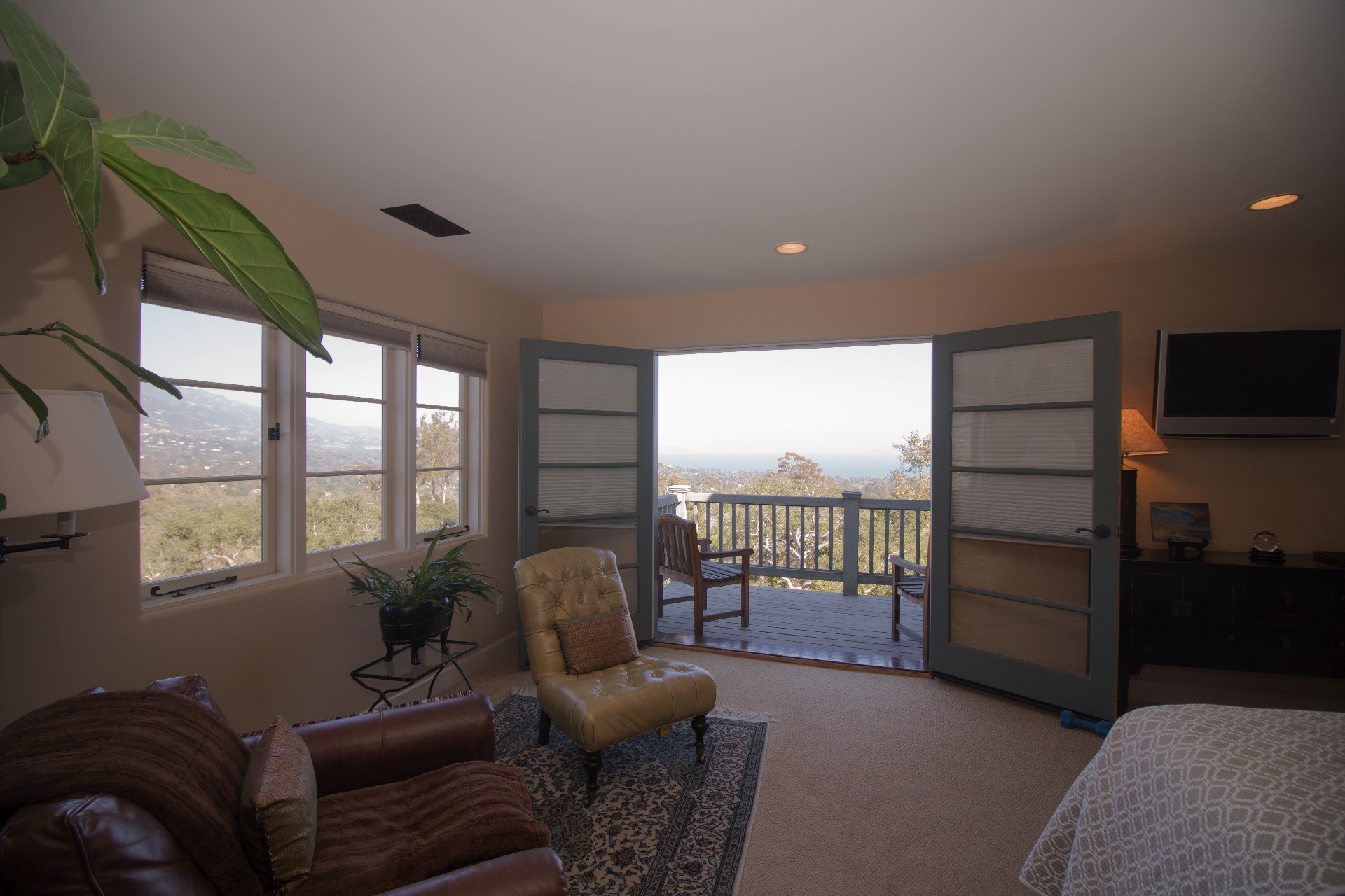 Santa Barbara County Home 990778