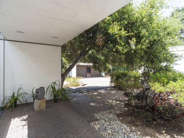 Santa Barbara County Home 990779