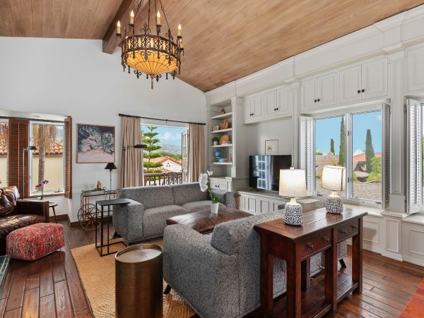 Santa Barbara County Home 990780
