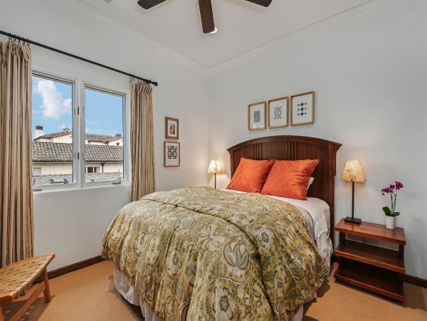Santa Barbara County Home 990780