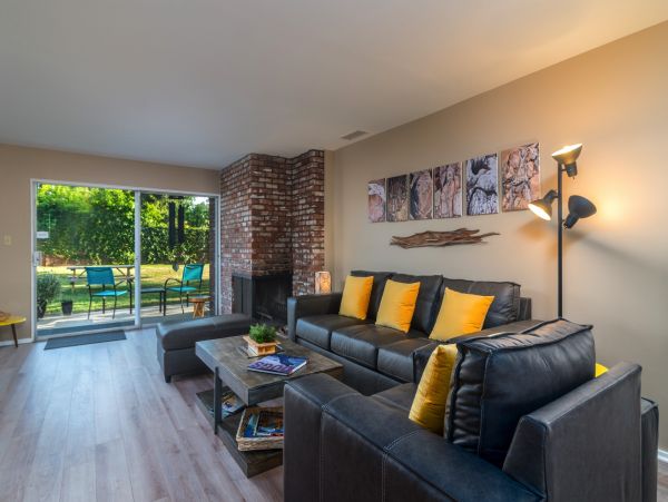 Santa Barbara County Home 990781