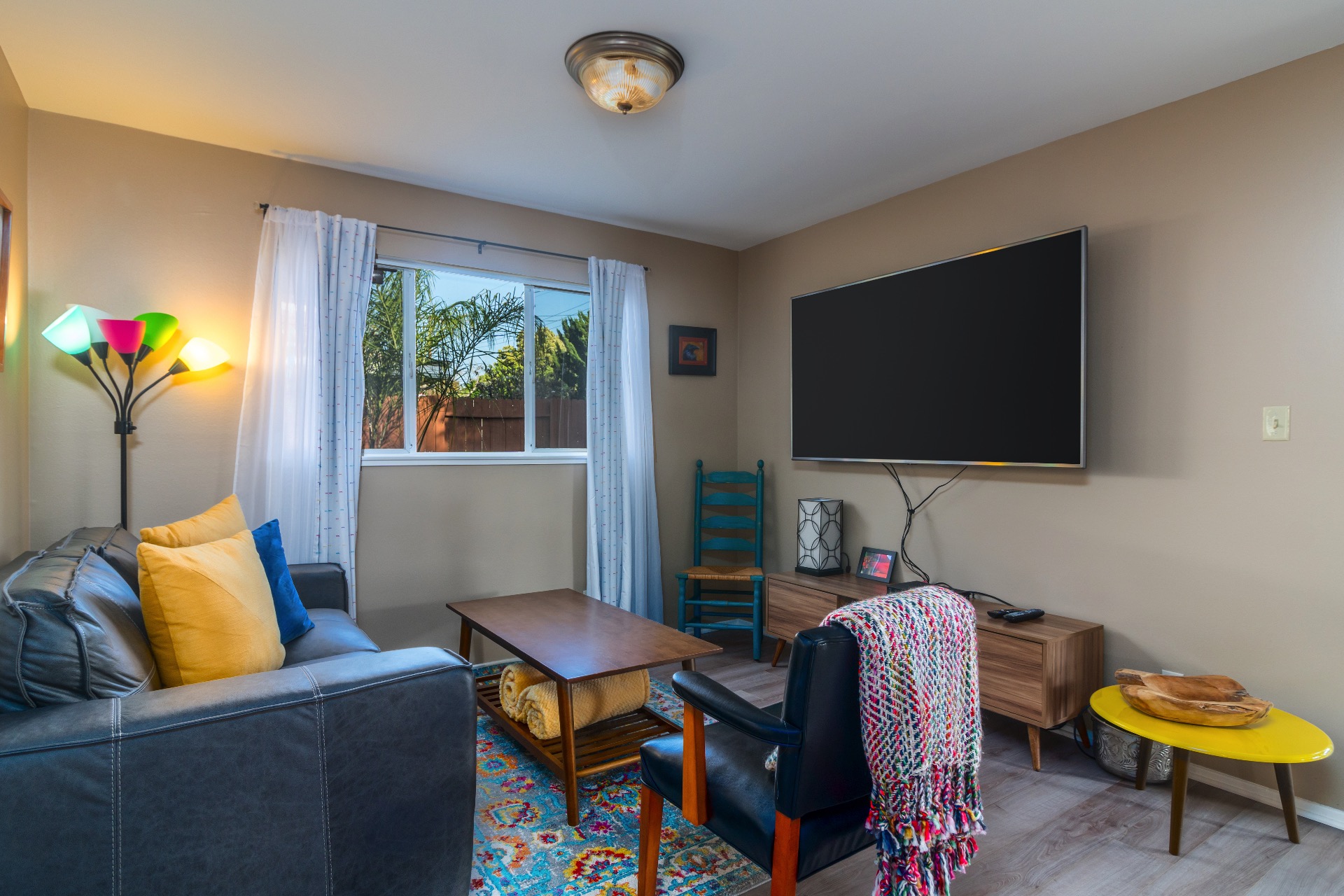 Santa Barbara County Home 990781