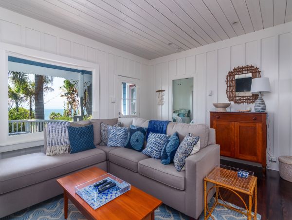 Santa Barbara County Home 990782
