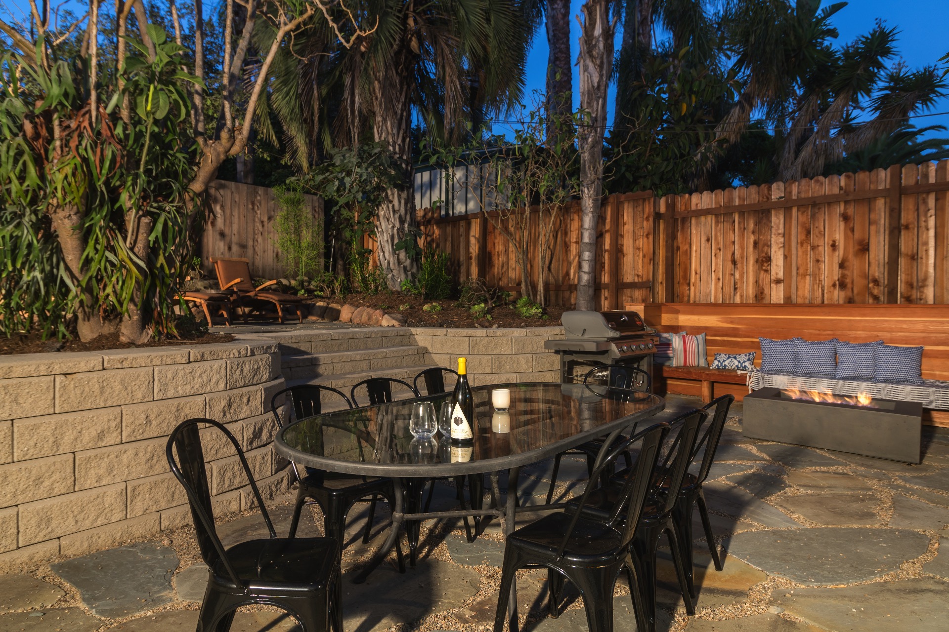 Santa Barbara County Home 990782