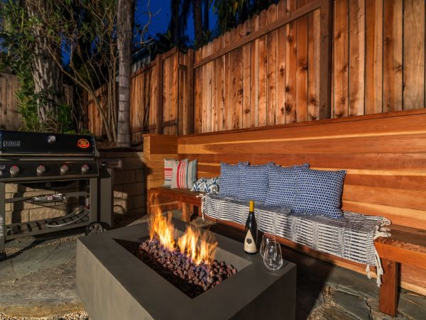 Santa Barbara County Home 990782