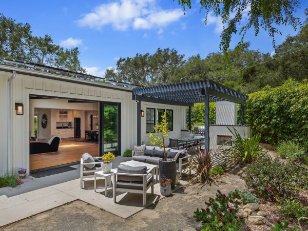Santa Barbara County Home 990784
