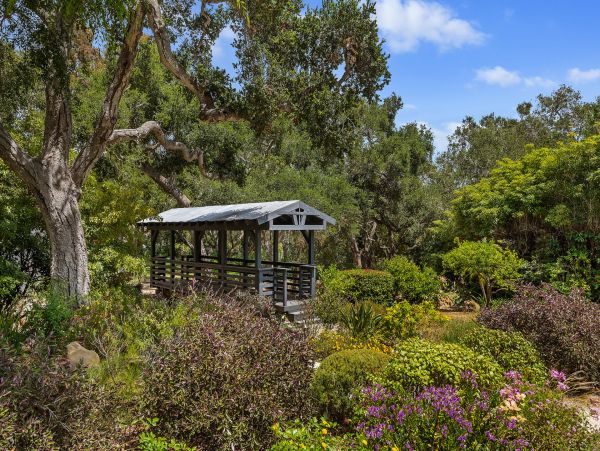Santa Barbara County Home 990784