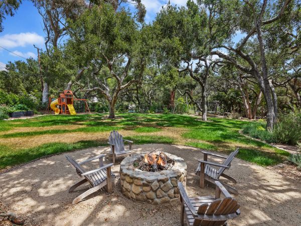 Santa Barbara County Home 990784