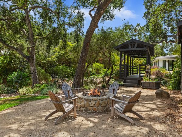 Santa Barbara County Home 990784