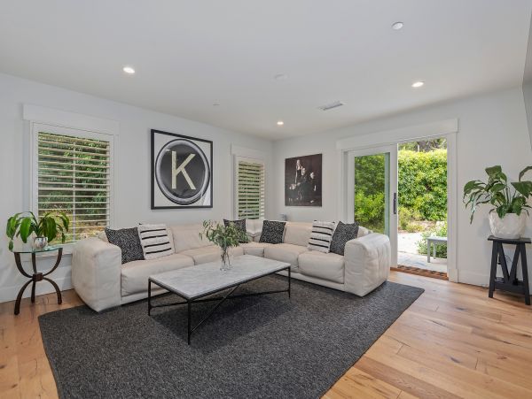 Santa Barbara County Home 990784