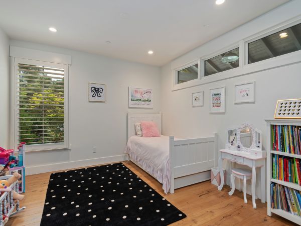 Santa Barbara County Home 990784