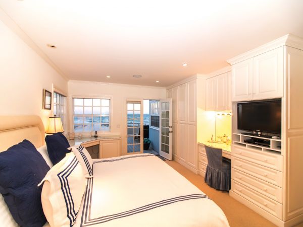 Santa Barbara County Home 990785