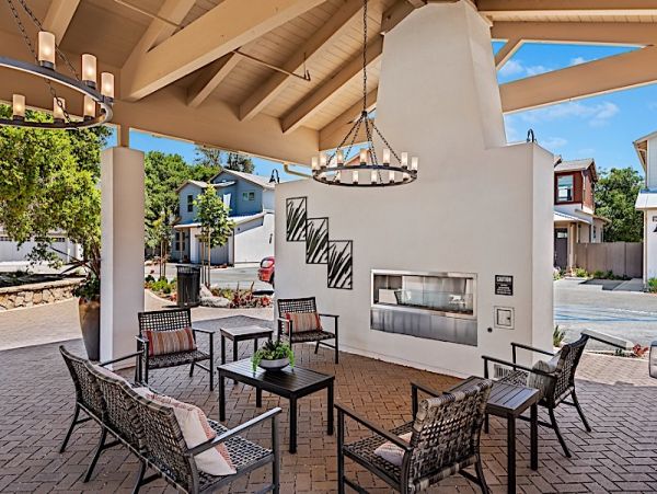 Santa Barbara County Home 990788