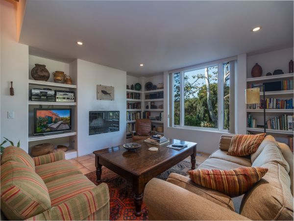 Santa Barbara County Home 990791
