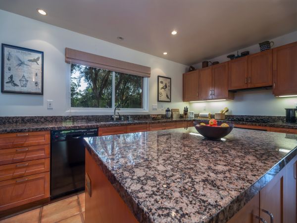 Santa Barbara County Home 990791
