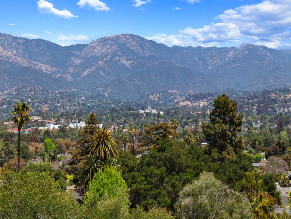Santa Barbara County Condo 990792
