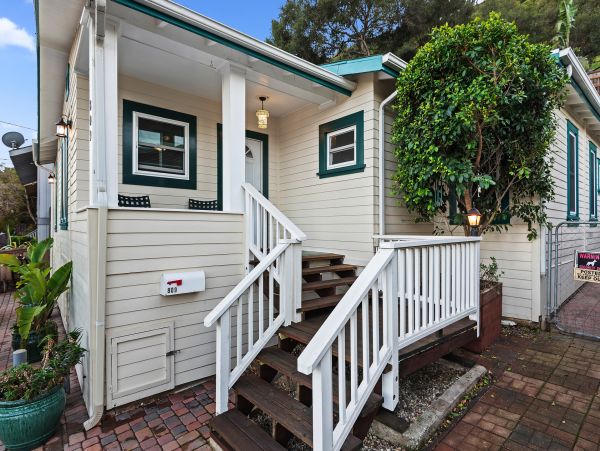 Santa Barbara County Condo 990794