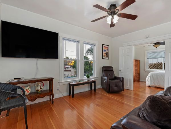 Santa Barbara County Condo 990794