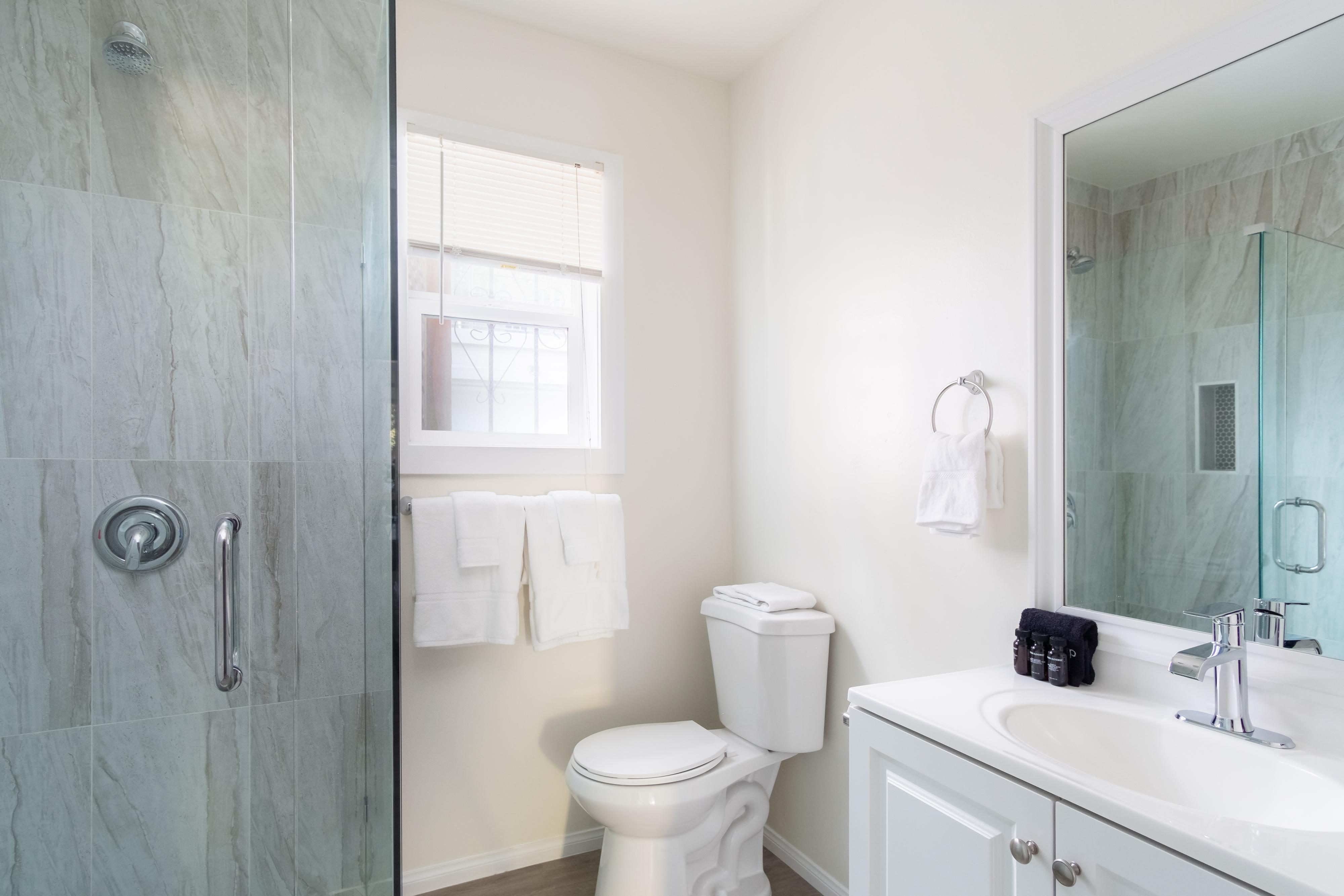 San Diego Beach Communities North Home 990796