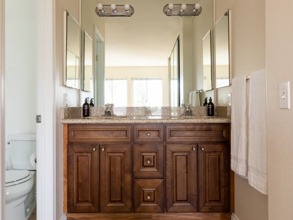San Diego Beach Communities North Home 990798