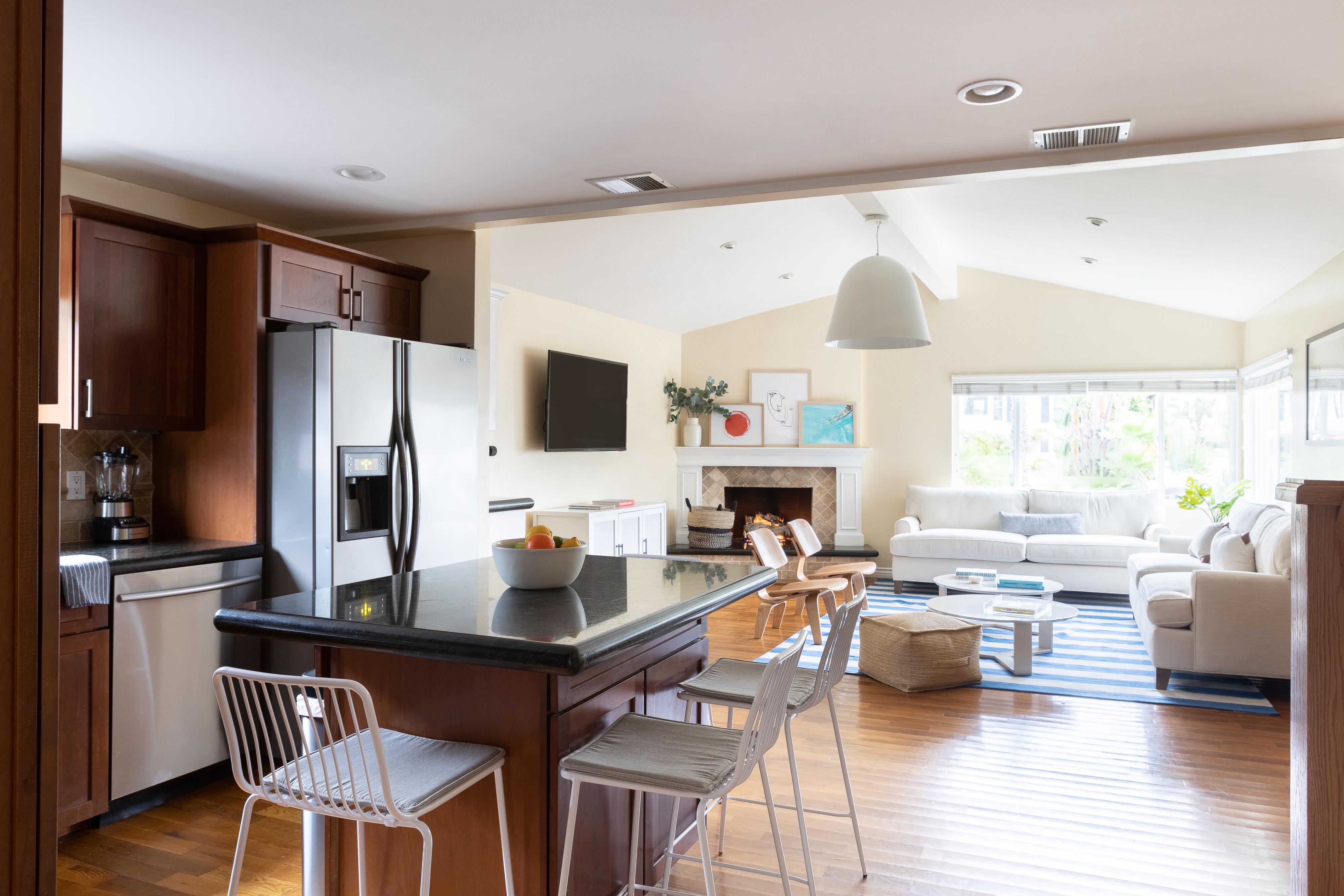 San Diego Beach Communities North Home 990799