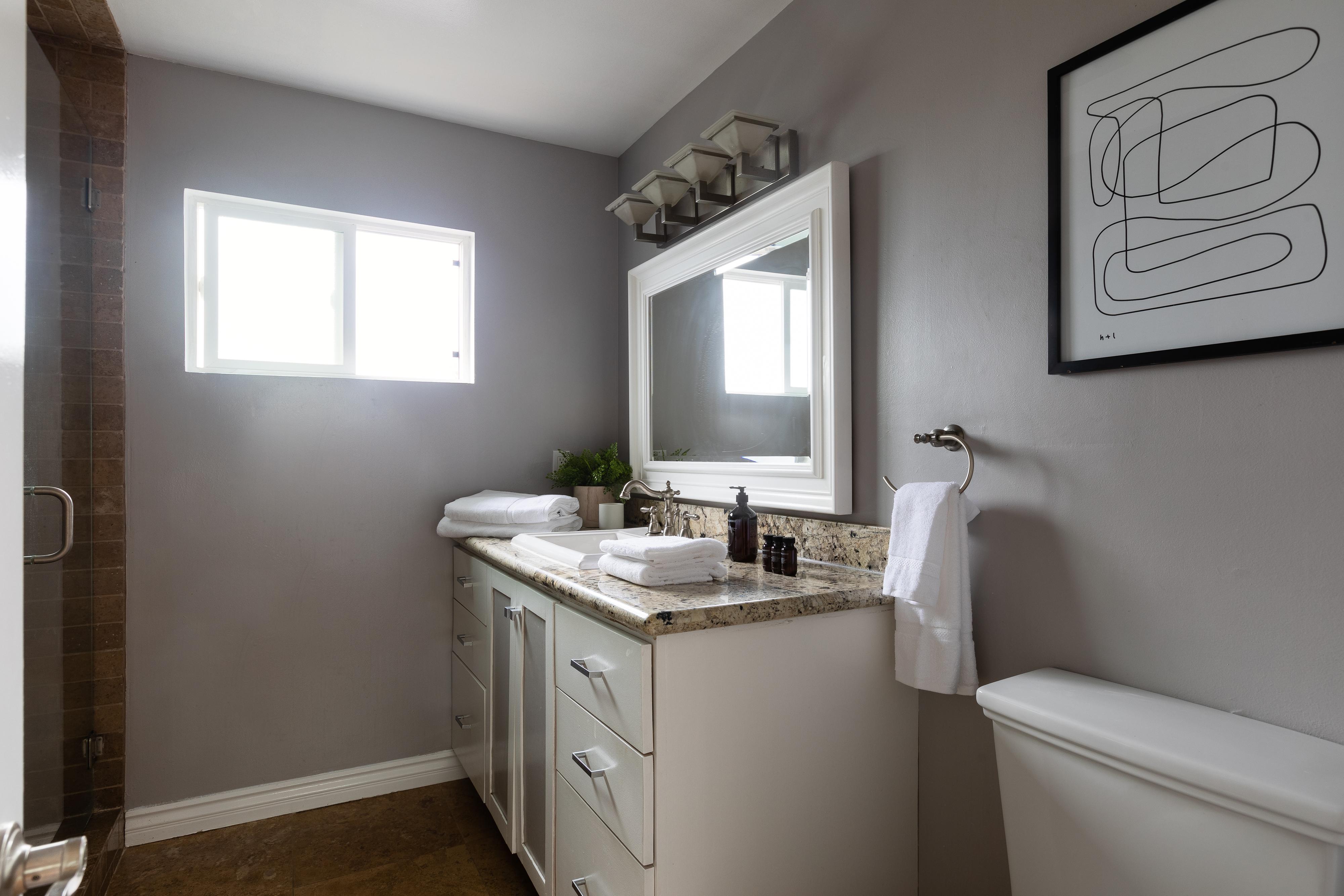 San Diego Beach Communities North Home 990799