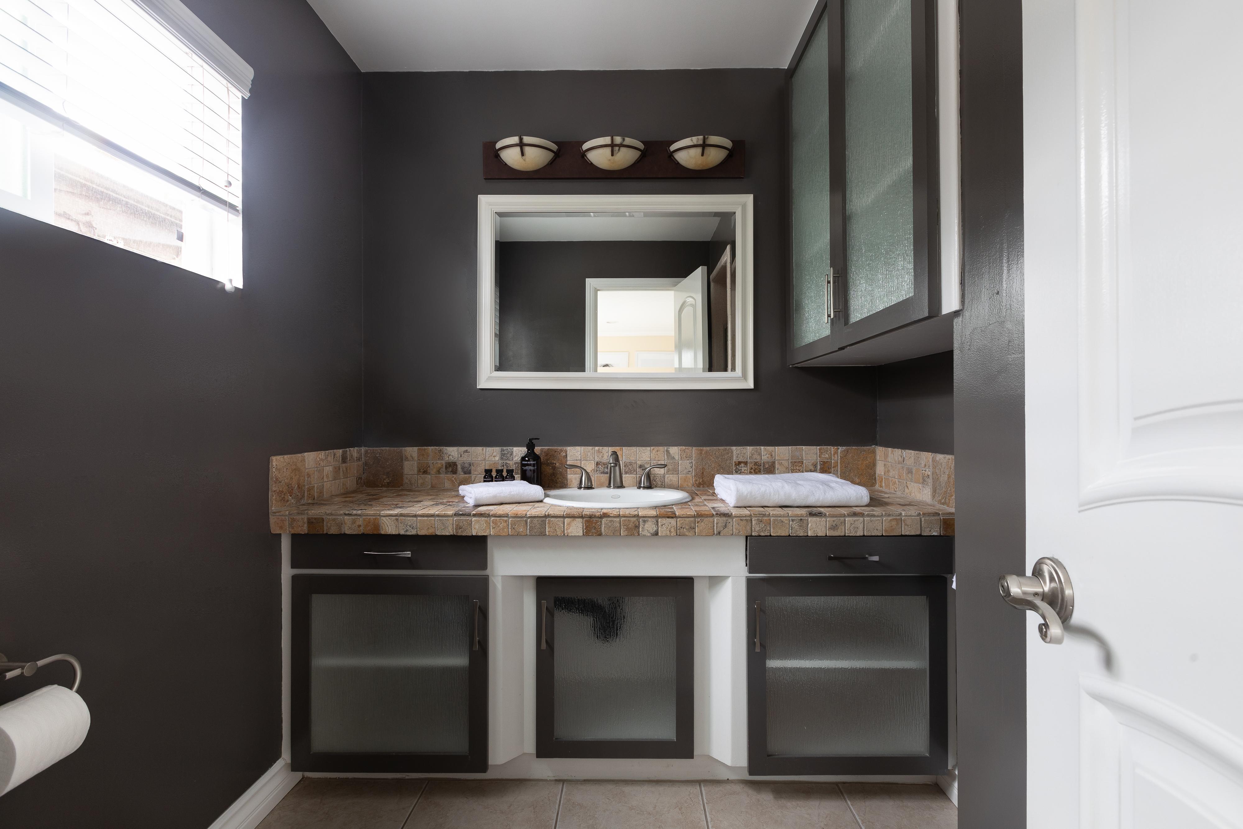San Diego Beach Communities North Home 990799