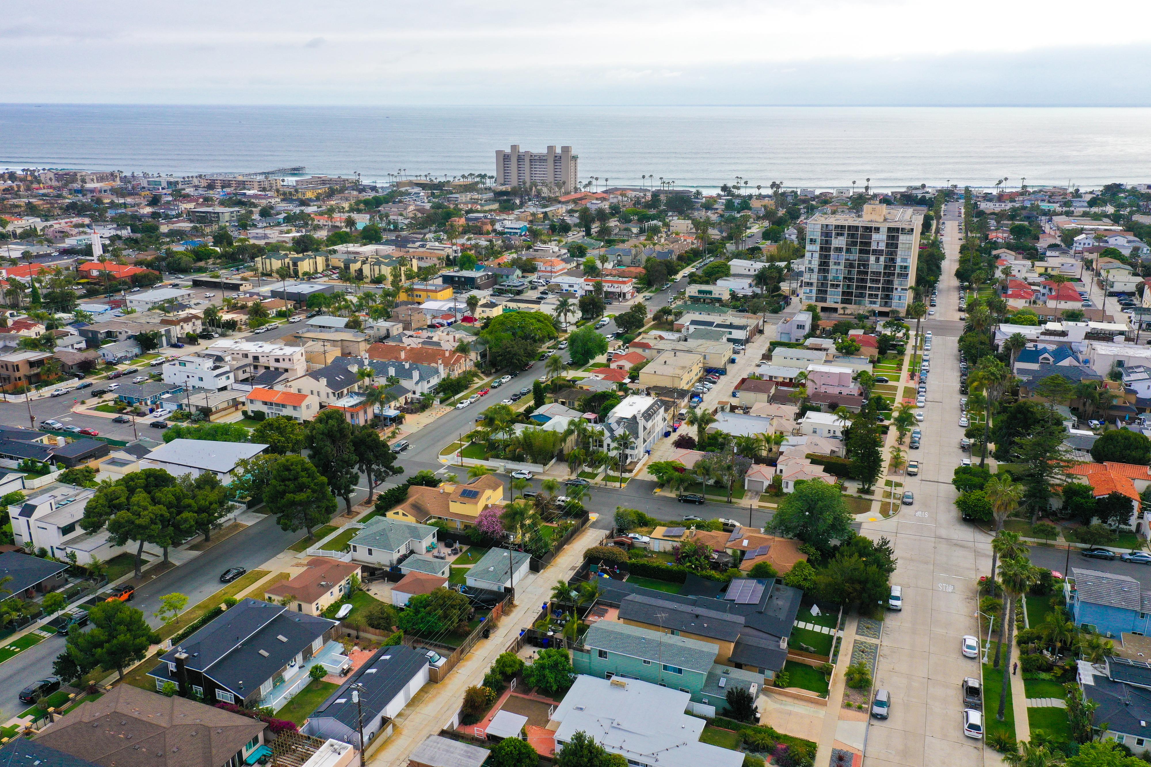 San Diego Beach Communities North Home 990799