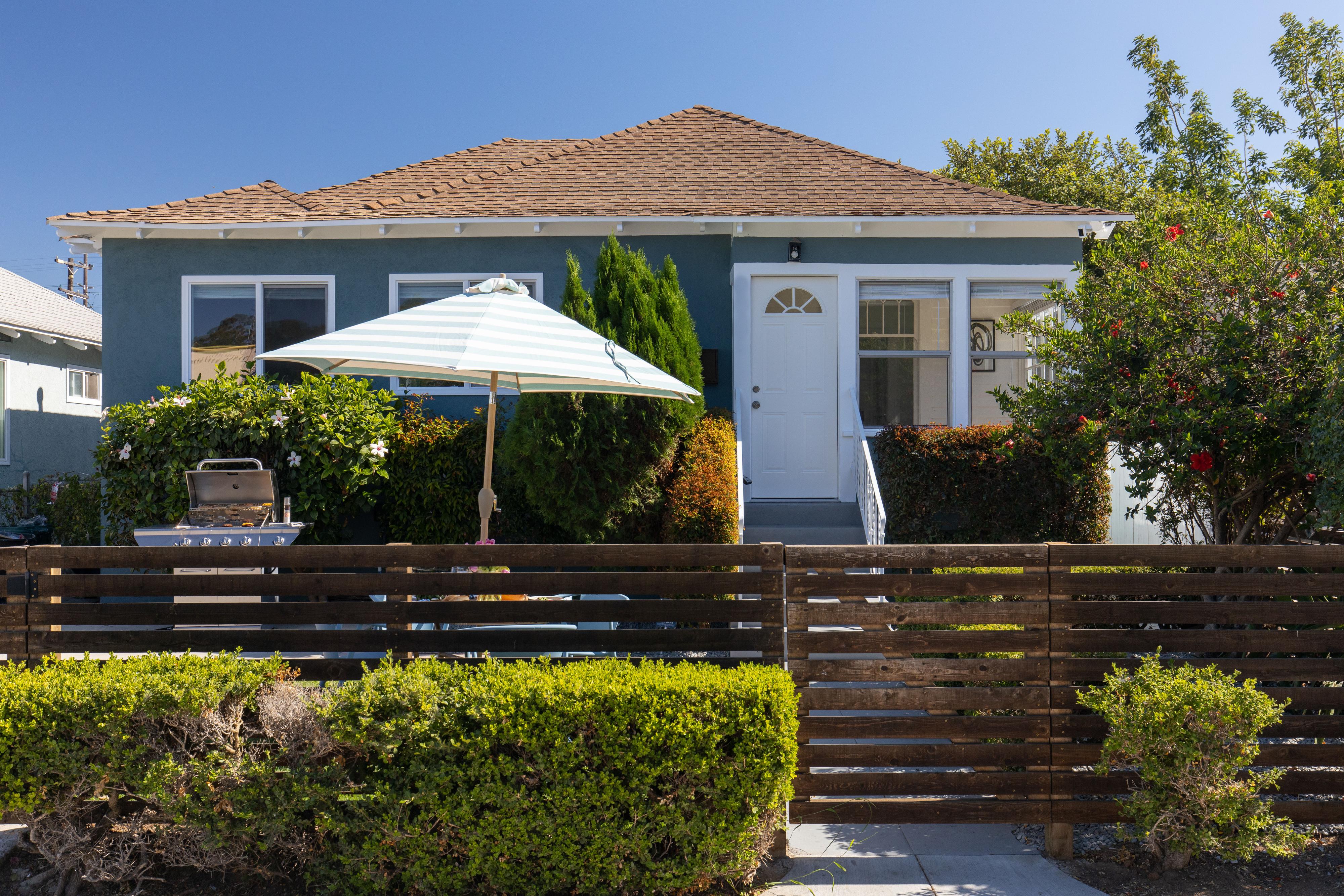 San Diego Beach Communities North Home 990800