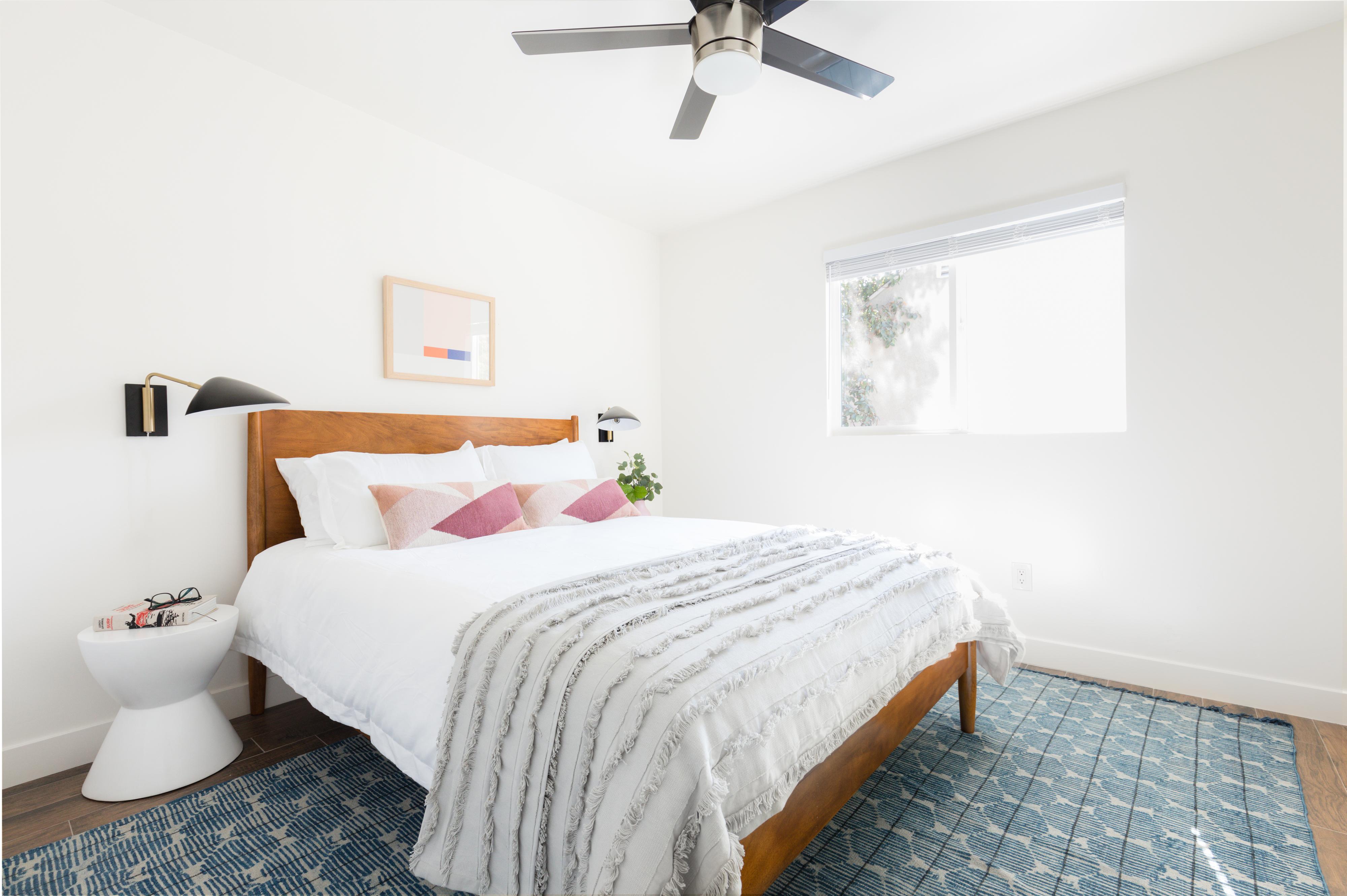 San Diego Beach Communities North Home 990800
