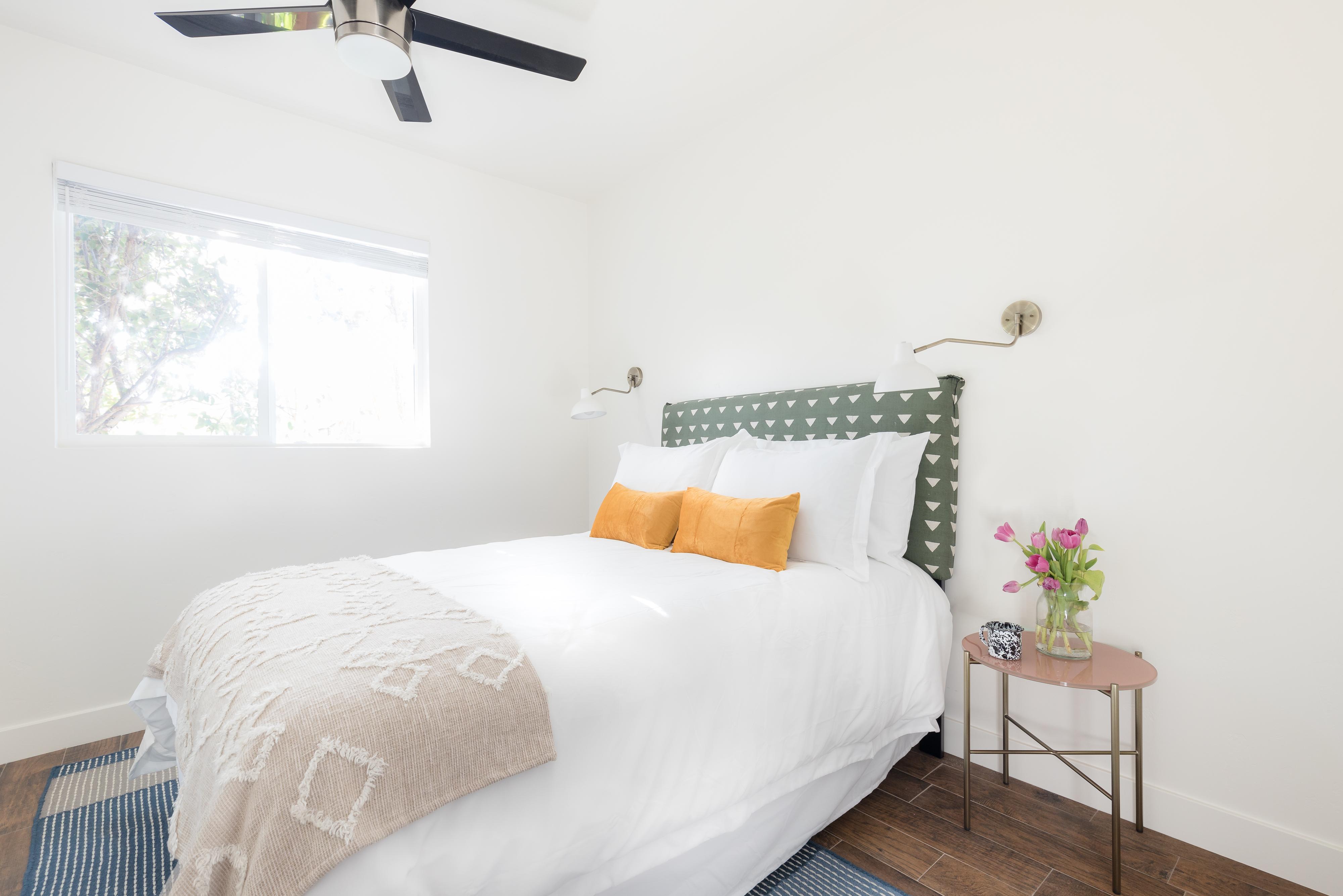 San Diego Beach Communities North Home 990800