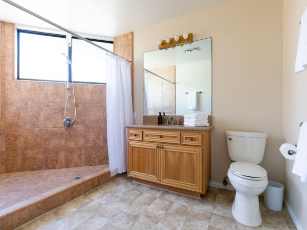 San Diego Beach Communities North Home 990802