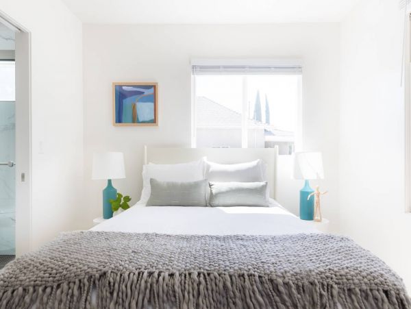 San Diego Beach Communities North Home 990804