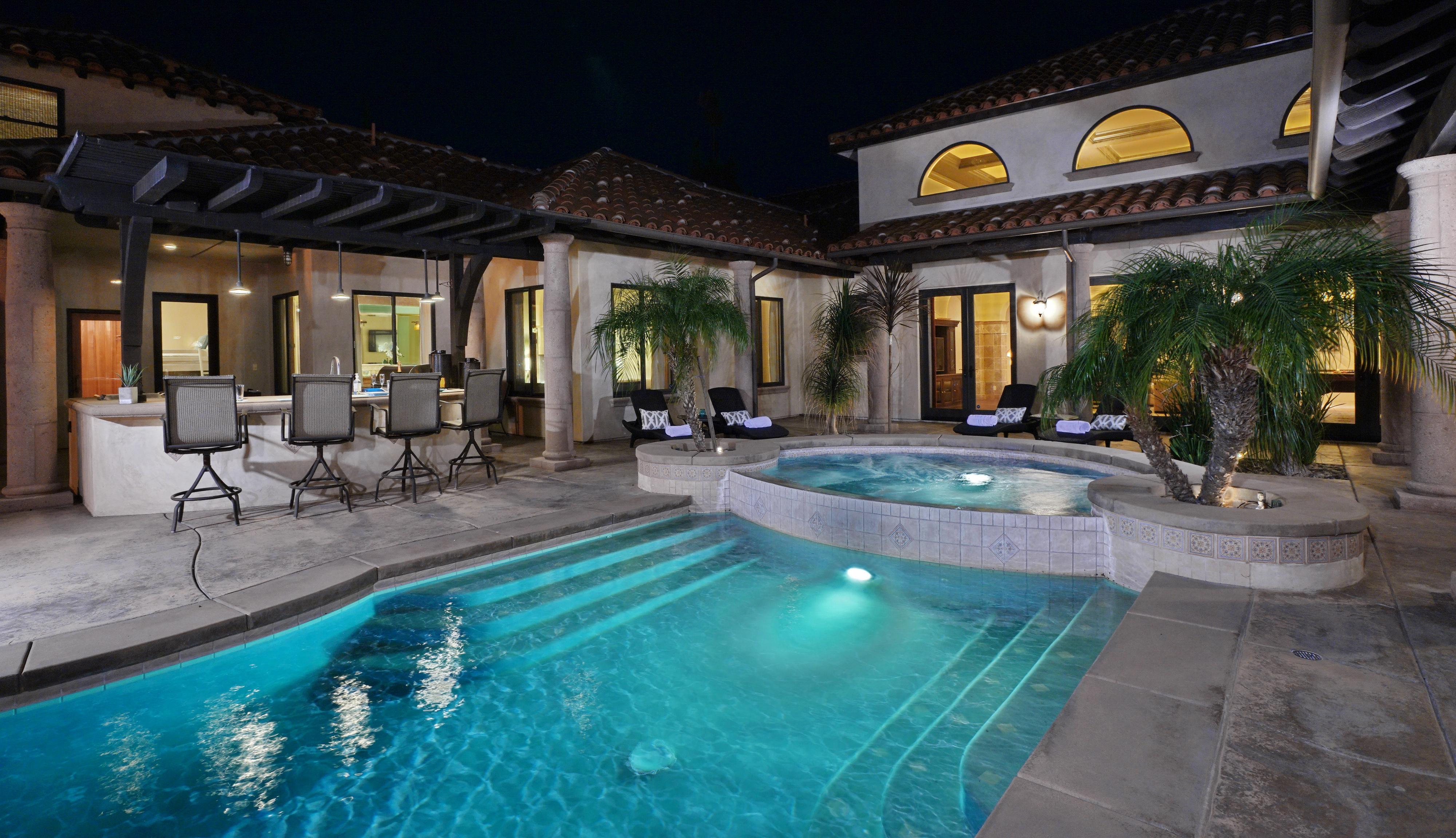 Temecula Luxury Estate with Private Pool Sleeps 24 Guests