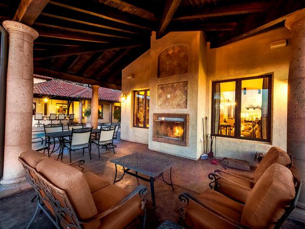 Temecula Luxury Estate with Private Pool Sleeps 24 Guests